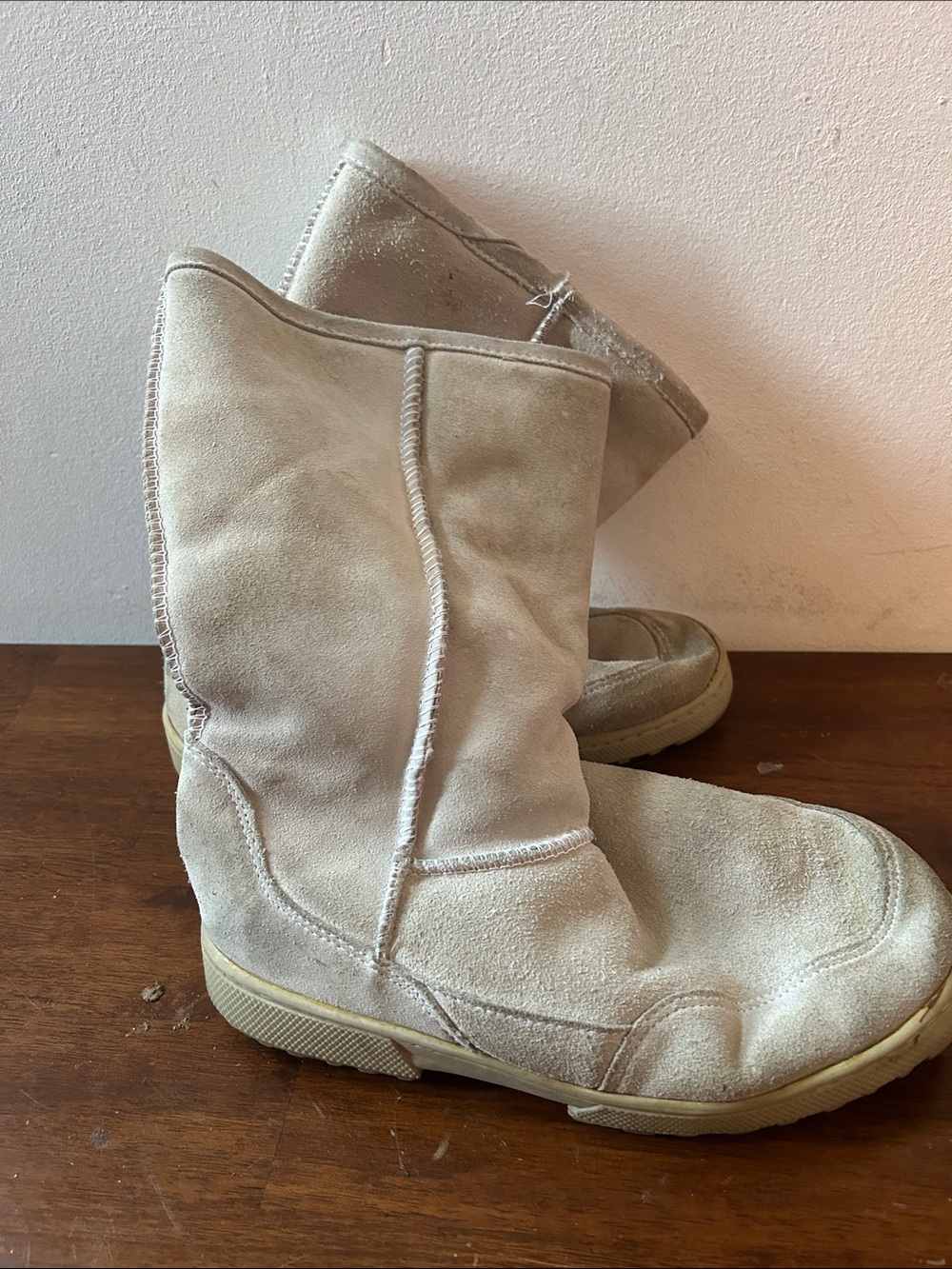 Neutral Tan Suede Pull-On Boots with Pink Sherling lining - Classic Winter Style